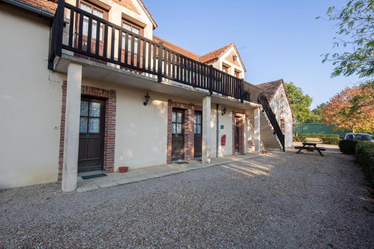 Auberge Du Tranchoir Nevoy Exterior foto